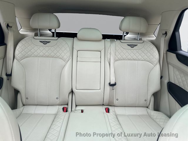 2018 Bentley Bentayga W12 Signature AWD - 22931698 - 13