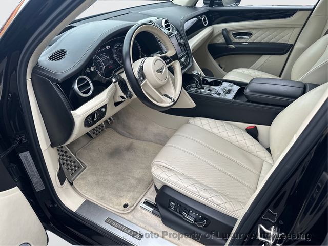 2018 Bentley Bentayga W12 Signature AWD - 22931698 - 8