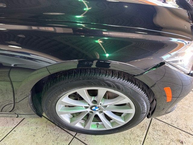 2018 BMW 3 Series 320i - 22213589 - 9