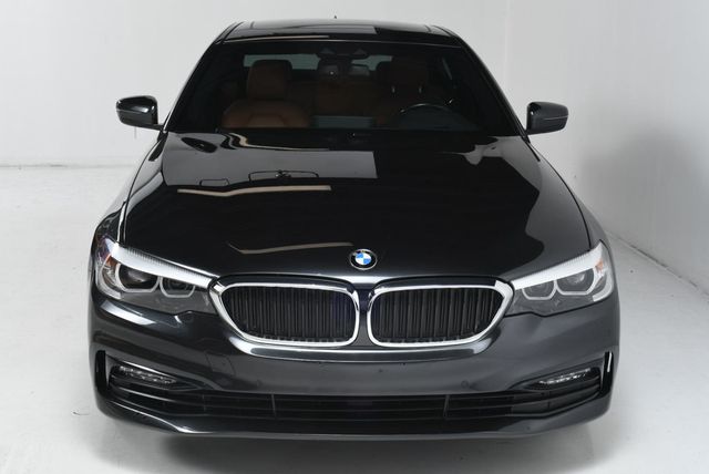 2018 BMW 5 Series 540i xDrive - 22412830 - 10