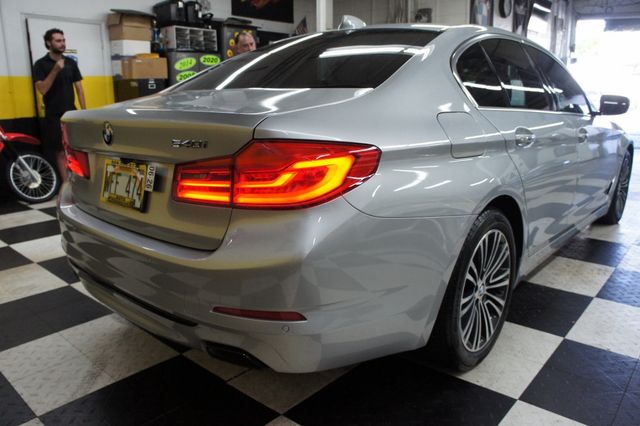 2018 BMW 5 Series 6 cyl turbocharged, 325 HP, SportLine, Stunning! - 22936845 - 5