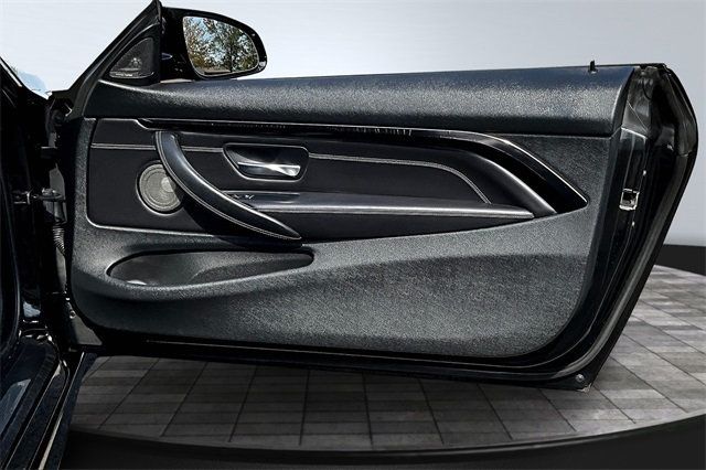 2018 BMW M4 Base - 22919812 - 14