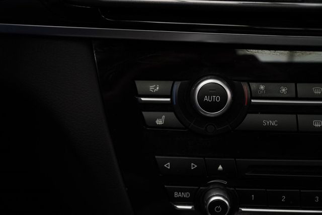 2018 BMW X5 sDrive35i Sports Activity Vehicle - 22936686 - 23