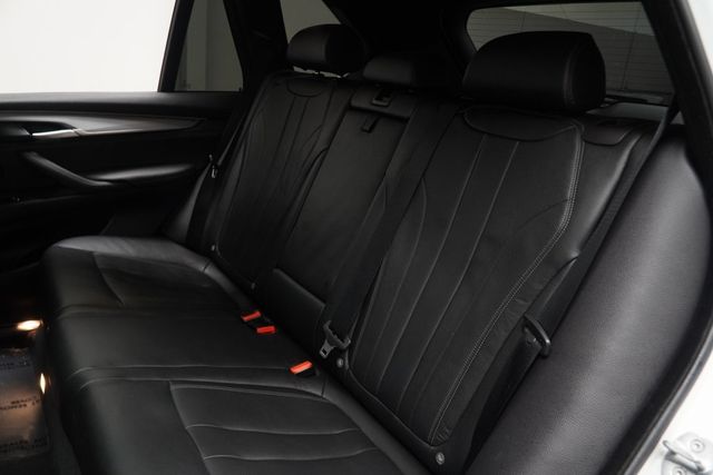 2018 BMW X5 sDrive35i Sports Activity Vehicle - 22936686 - 40