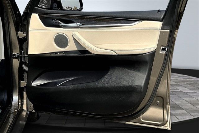 2018 BMW X5 xDrive40e iPerformance Sports Activity Vehicle - 22915856 - 15