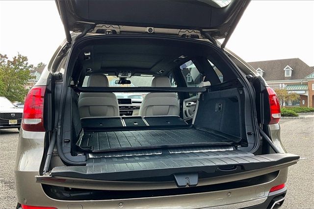 2018 BMW X5 xDrive40e iPerformance Sports Activity Vehicle - 22915856 - 35