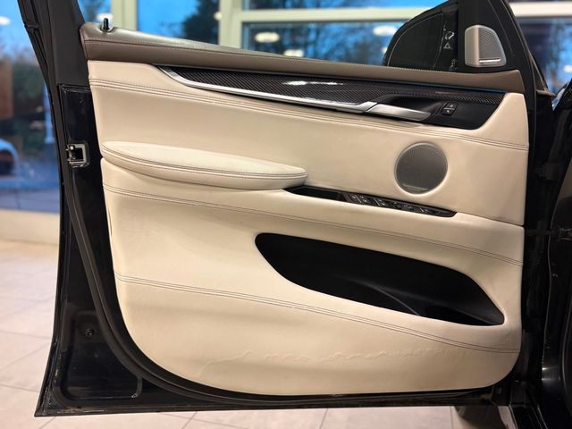 2018 BMW X5 M Sports Activity Vehicle - 22930983 - 17