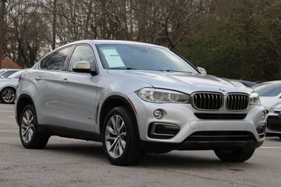 2018 BMW X6 sDrive35i's photo