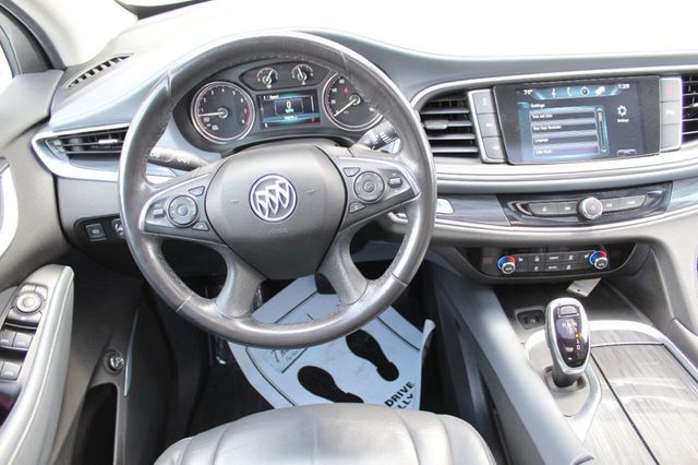 2018 Buick Enclave AWD 4dr Essence - 22901079 - 18