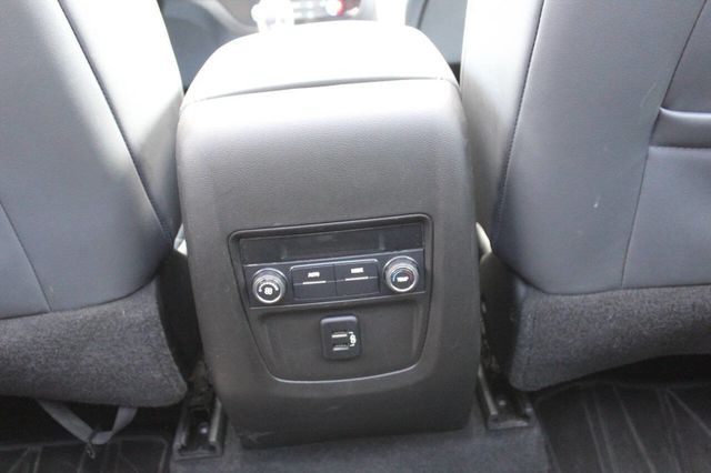 2018 Buick Enclave AWD 4dr Essence - 22901079 - 29