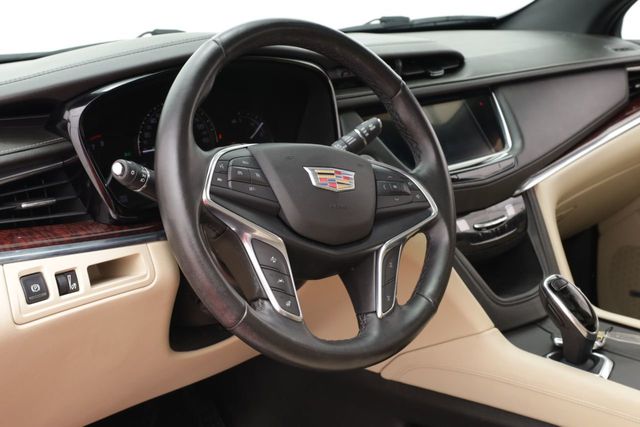 2018 Cadillac XT5 Crossover AWD 4dr Premium Luxury - 21009710 - 21