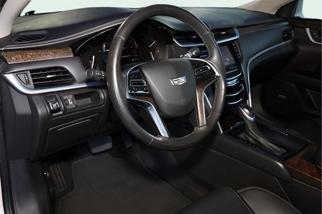 2018 CADILLAC XTS 4dr Sedan Luxury FWD - 22843267 - 17