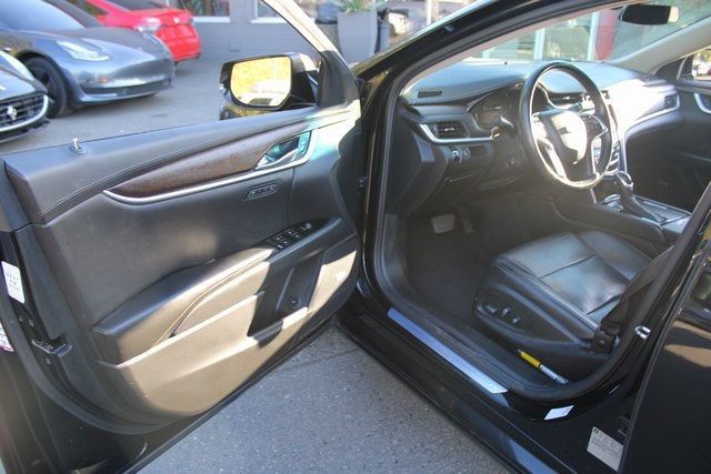 2018 Cadillac XTS 4dr Sedan Luxury FWD - 22924878 - 16