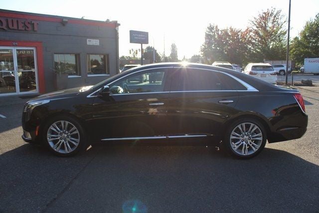 2018 Cadillac XTS 4dr Sedan Luxury FWD - 22924878 - 7