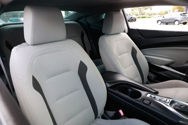 2018 Chevrolet Camaro 2dr Coupe 1SS - 22933848 - 11