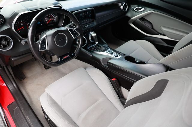 2018 Chevrolet Camaro 2dr Coupe 1SS - 22933848 - 3