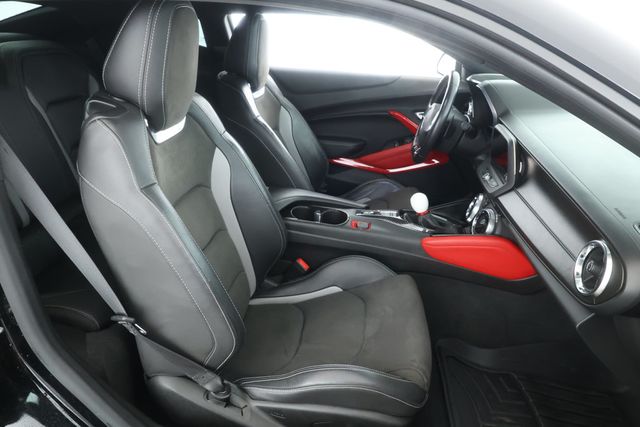 2018 Chevrolet Camaro 2dr Coupe 1SS w/ Ground Effects Package, Suspension Lowering Kit - 22931400 - 20