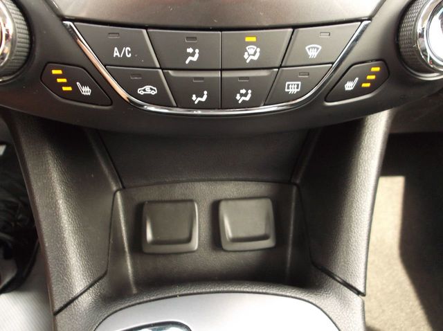 2018 Chevrolet CRUZE ONE OWNER  BACK-UP CAMERA  HEATED FRONT SEATS  WIFI HOTSPOT - 20601003 - 19