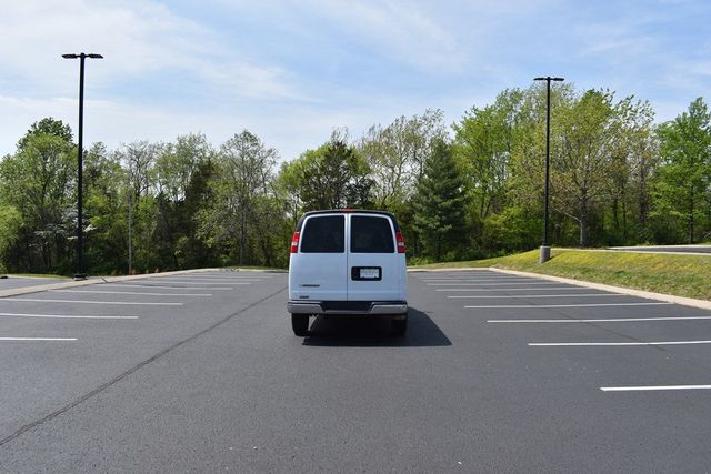 2018 Chevrolet Express Cargo Van LT EXTENDED 3500 VAN - 22411190 - 36