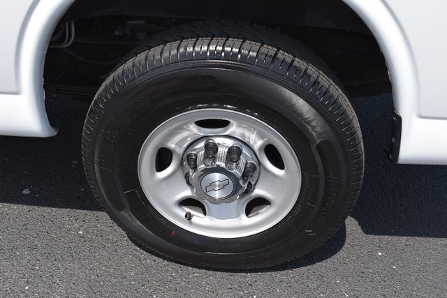 2018 Chevrolet Express Cargo Van LT EXTENDED 3500 VAN - 22411190 - 39