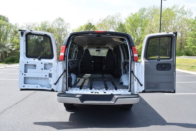 2018 Chevrolet Express Cargo Van LT EXTENDED 3500 VAN - 22411190 - 4