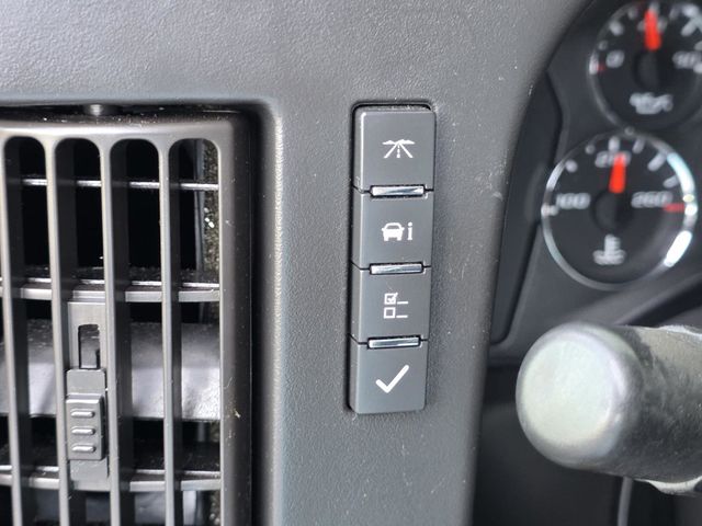 2018 Chevrolet Express Cargo Van RWD 2500 135" - 22936414 - 15