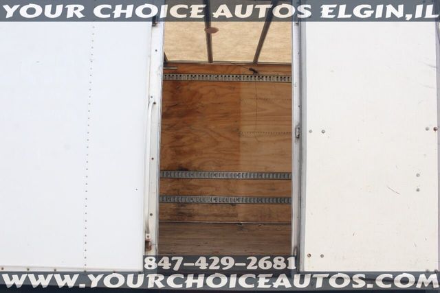 2018 Chevrolet Express Commercial Cutaway 4500 Van 177" - 21922986 - 17