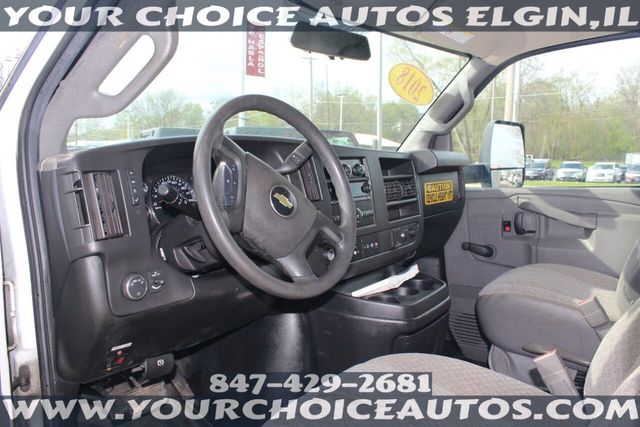 2018 Chevrolet Express Commercial Cutaway 4500 Van 177" - 21927348 - 20