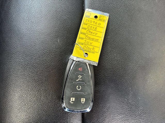2018 Chevrolet Traverse AWD 4dr LT Leather w/3LT - 22936463 - 38