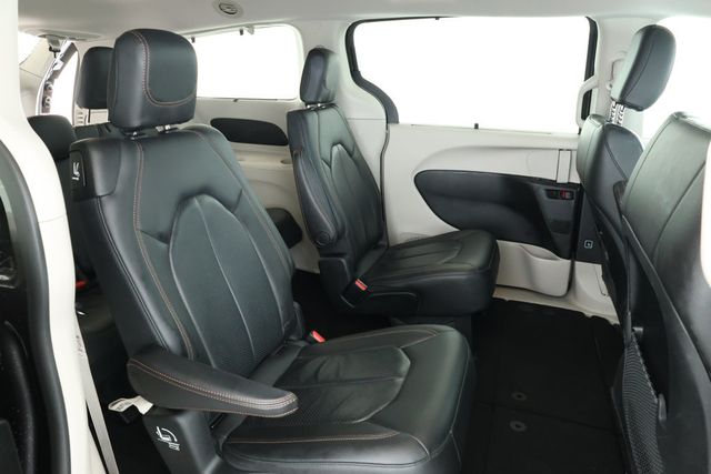 2018 Chrysler Pacifica Touring L - 22930942 - 21