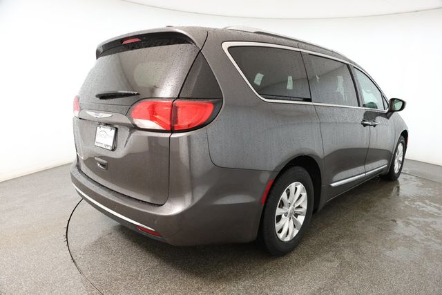 2018 Chrysler Pacifica Touring L - 22930942 - 3