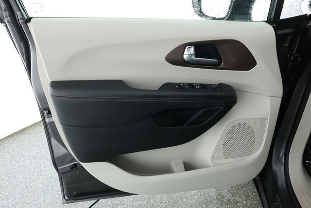 2018 Chrysler Pacifica Touring L - 22930942 - 7