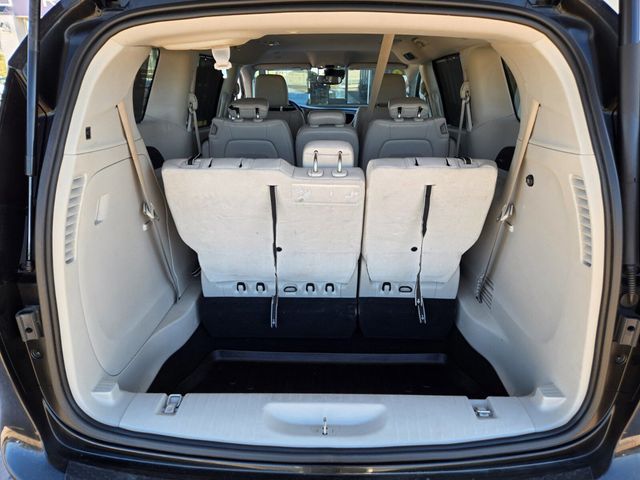 2018 Chrysler Pacifica Touring L FWD - 22935154 - 11