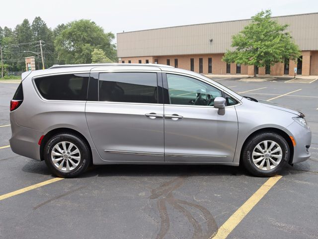 2018 Chrysler Pacifica Touring L FWD - 22868219 - 7