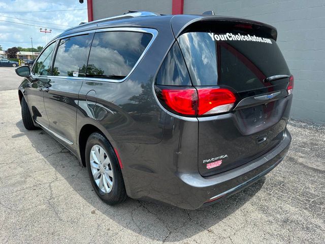 2018 Chrysler Pacifica Touring L FWD - 22892164 - 2
