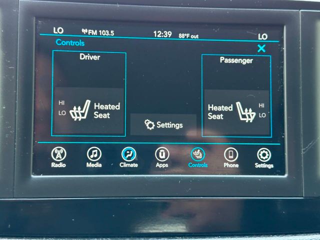 2018 Chrysler Pacifica Touring L FWD - 22892164 - 51