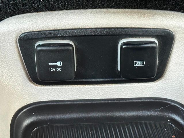 2018 Chrysler Pacifica Touring L FWD - 22892164 - 57