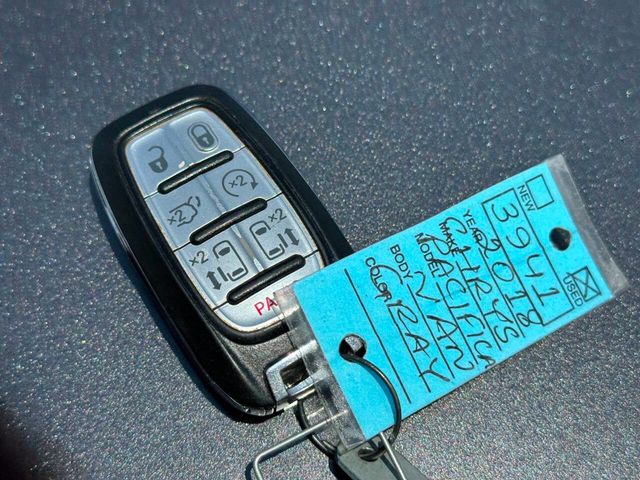 2018 Chrysler Pacifica Touring L FWD - 22892164 - 62
