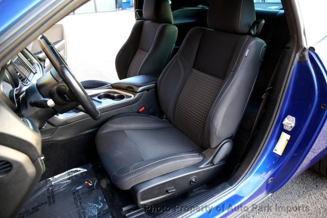 2018 Dodge Challenger SXT RWD - 22872212 - 24