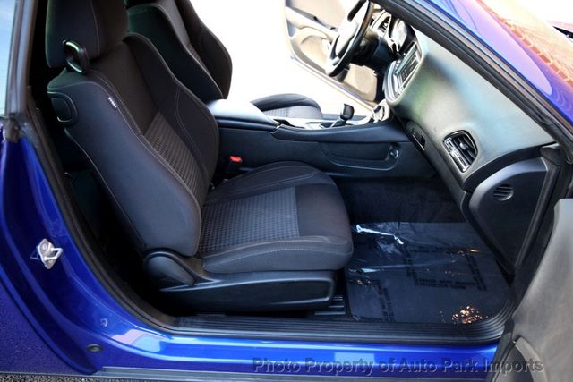 2018 Dodge Challenger SXT RWD - 22872212 - 27