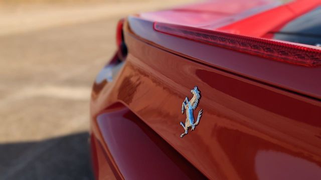 2018 Ferrari 488 GTB Coupe - 22174530 - 21