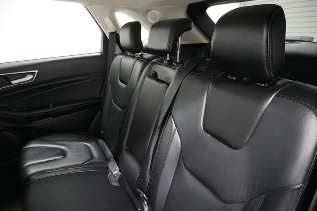 2018 Ford Edge Titanium FWD - 22917630 - 10