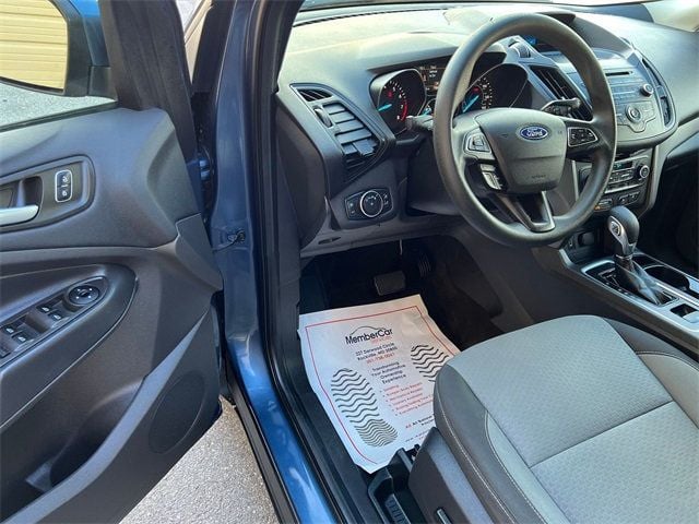2018 Ford Escape SE 4WD - 22937409 - 9