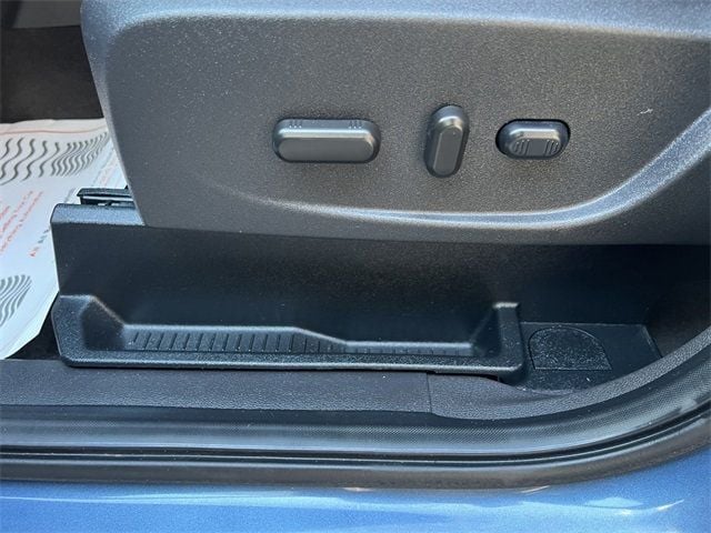 2018 Ford Escape SE 4WD - 22937409 - 10