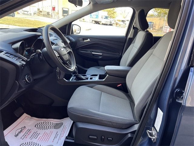 2018 Ford Escape SE 4WD - 22937409 - 11