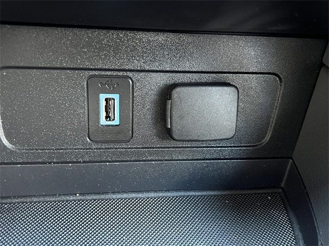 2018 Ford Escape SE 4WD - 22937409 - 26