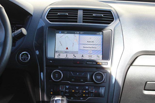 2018 Ford Explorer XLT 4WD - 22913271 - 20