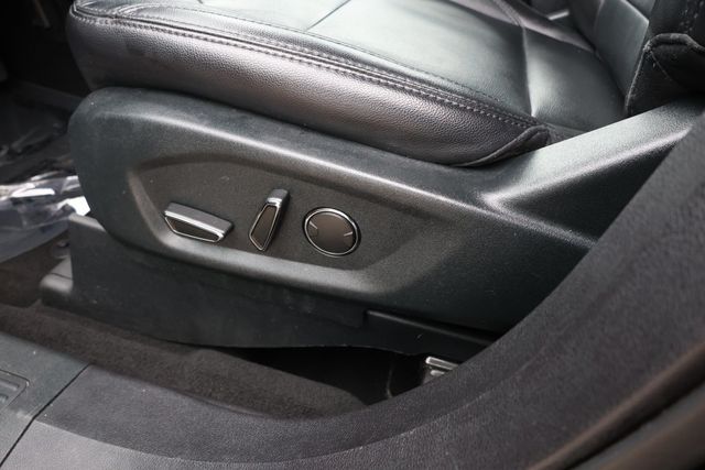 2018 Ford Explorer XLT 4WD - 22939867 - 10