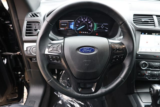 2018 Ford Explorer XLT 4WD - 22939867 - 12