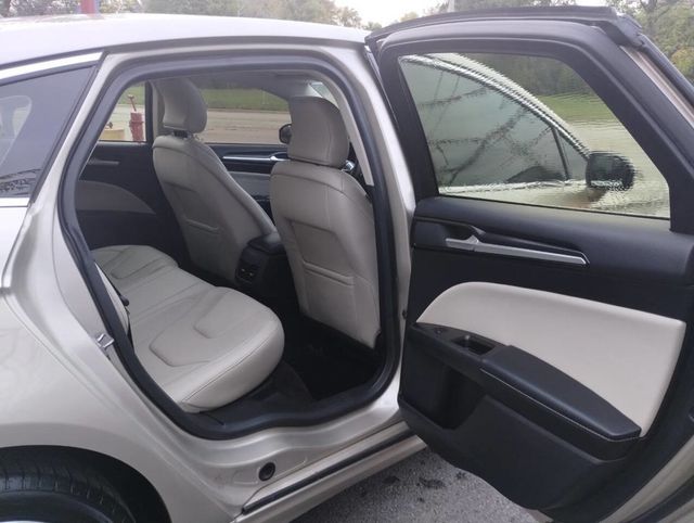 2018 Ford Fusion Titanium AWD - 22932544 - 18